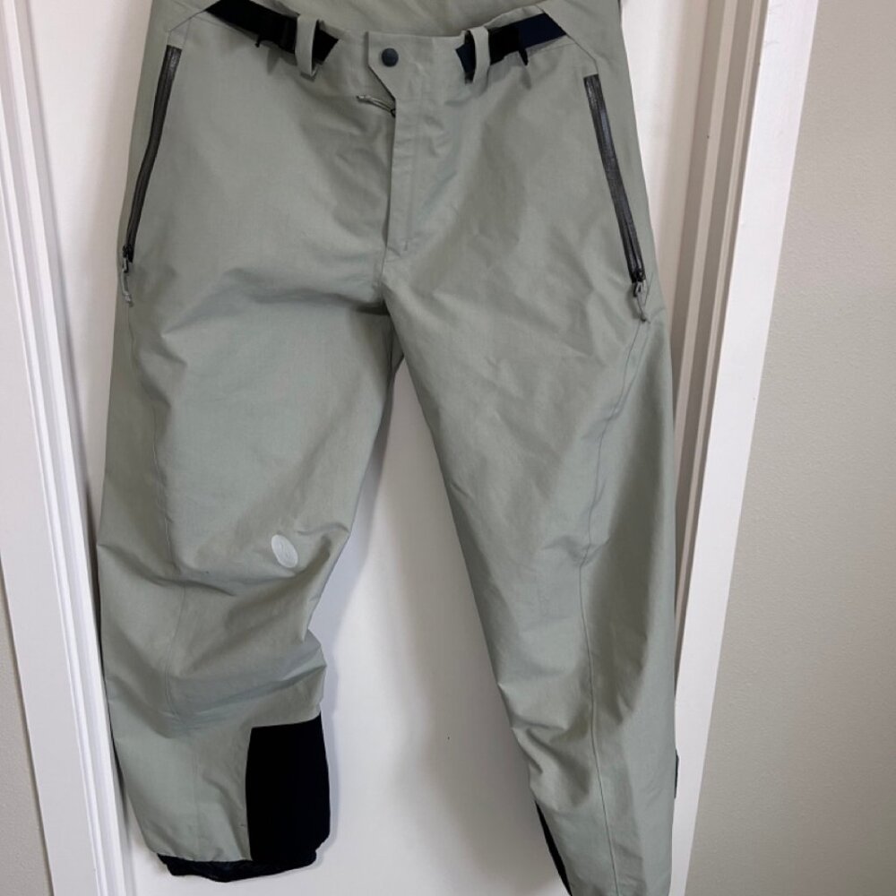Arc'teryx Womens Sentinel Pants Tan/Green Goretex Womens XL RECCO